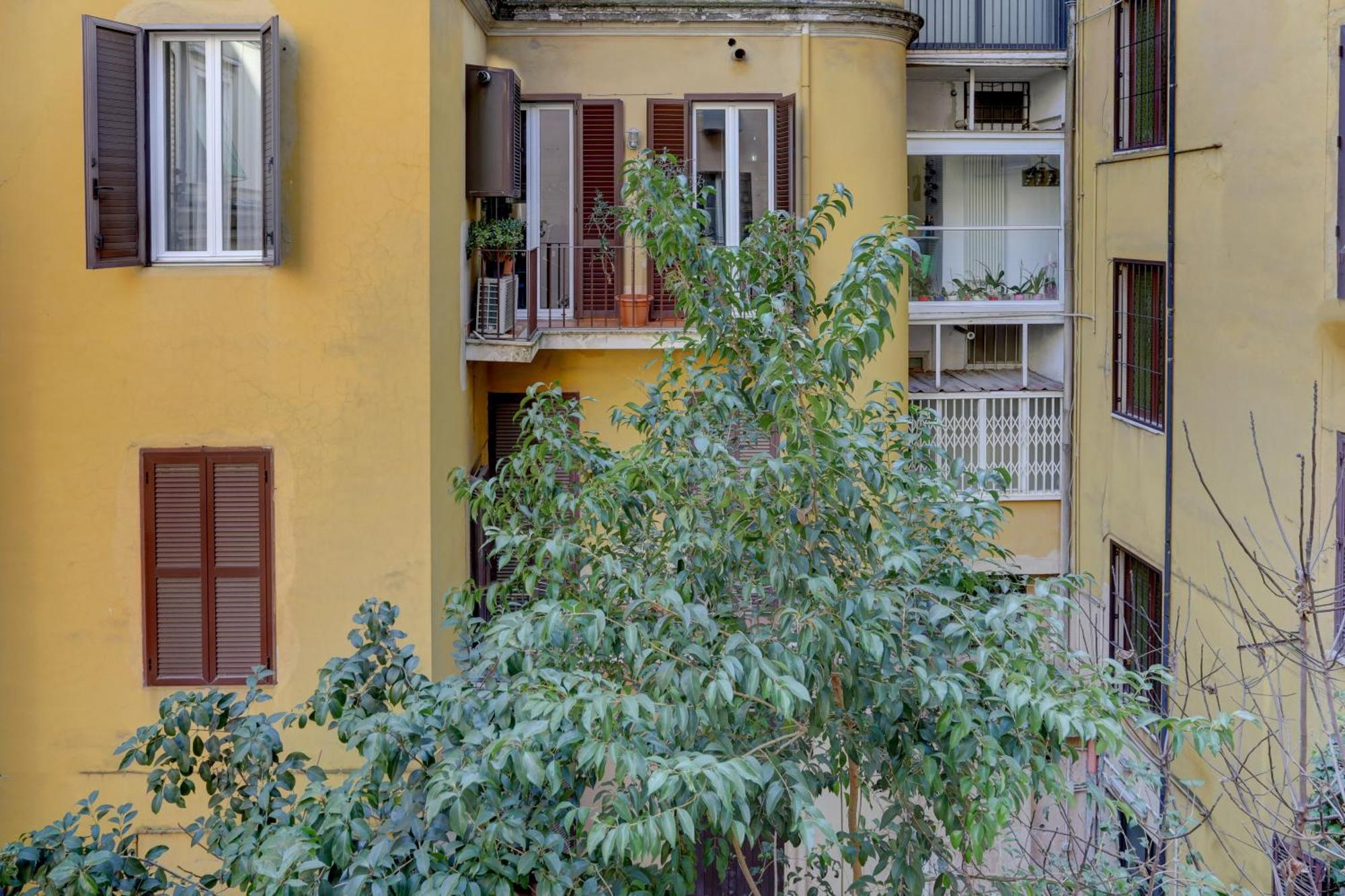 Appartamento Santi Quattro - Colosseo โรม ภายนอก รูปภาพ